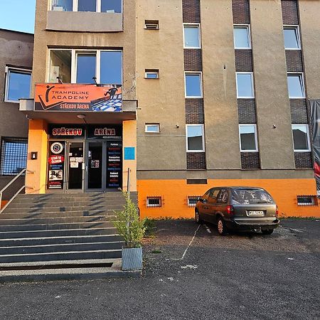 Ubytovani Strekov Arena Usti nad Labem Bagian luar foto